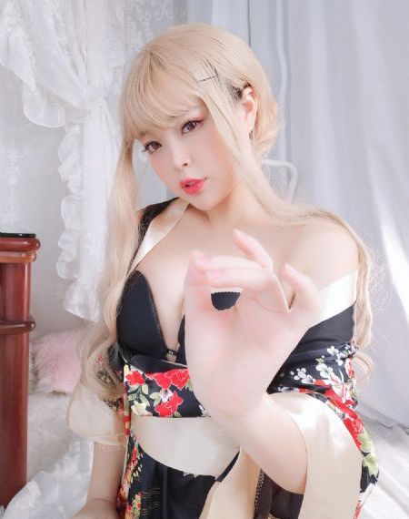 一层一层扒开你的衣服