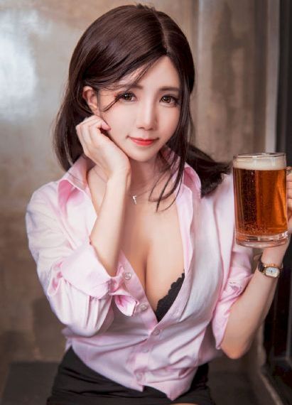 黑色的皮肤上哭泣的女人在线观看
