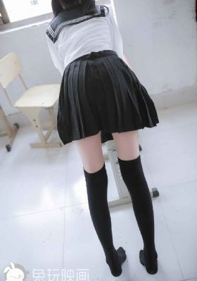 年轻的后妈