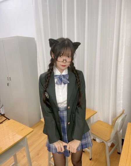金发美女大战黑人双枪
